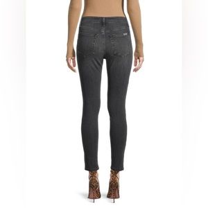 NWOT Joe’s Jeans high rise skinny curvy ankle jeans